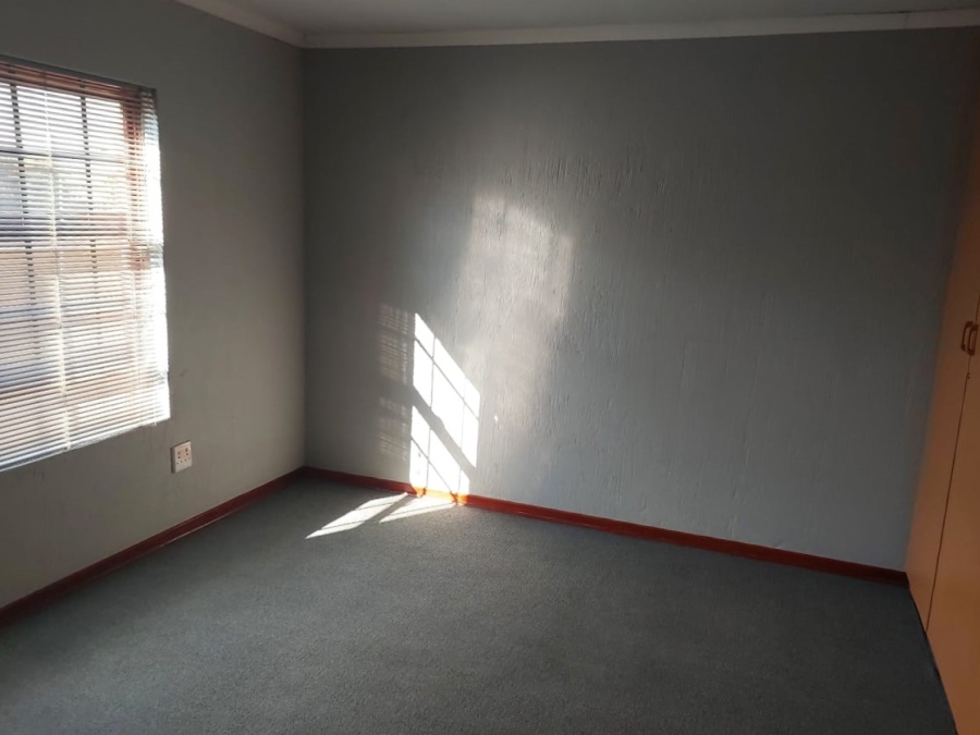 3 Bedroom Property for Sale in Vaalpark Free State